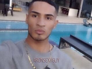 ARONSEXYGUY