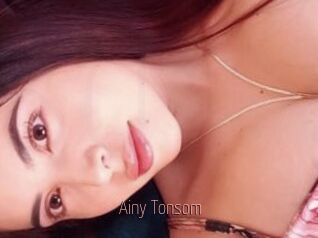 Ainy_Tonsom
