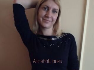 AliciaHotLiones