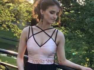 Amalia_Shyness