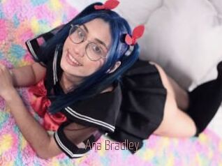 Ana_Bradley