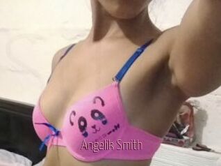 Angelik_Smith