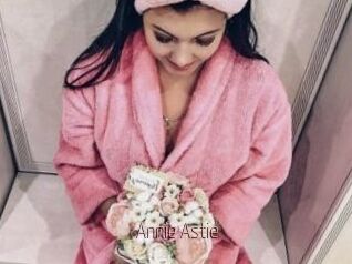 Annie_Astie
