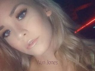 Auri_Jones