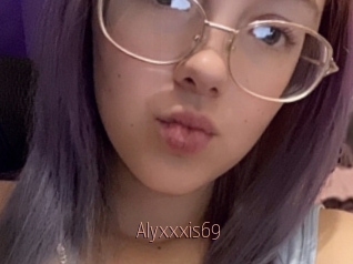 Alyxxxis69