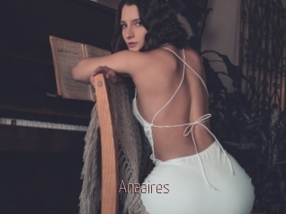Anaaires
