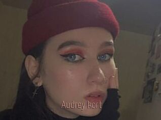 Audrey_kort
