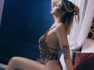 Blondeamia