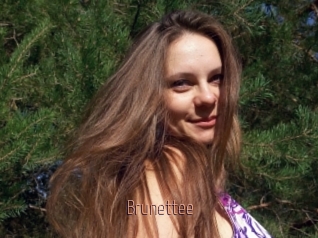 Brunettee