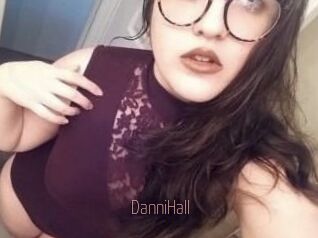 Danni_Hall