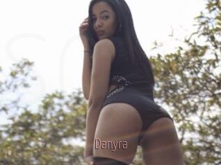 Danyra Sexe désirs