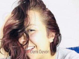 Demi_Devon