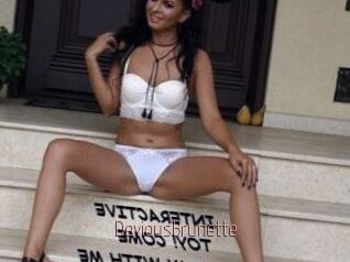DeviousBrunette