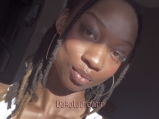 Dakotabrownn