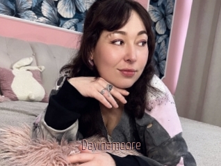 Davinamoore