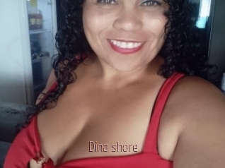 Dina_shore