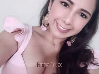 Emma_Cruze