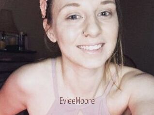 EvieeMoore