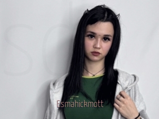 Esmahickmott