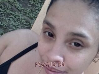 FREAKY_LATINA