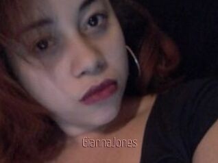 Gianna_Jones