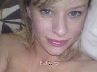 HOT_WIFE