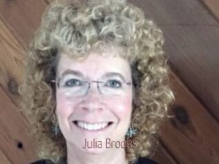 Julia_Brooks