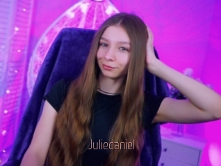 Juliedaniel