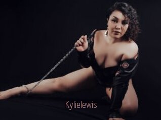 Kylielewis