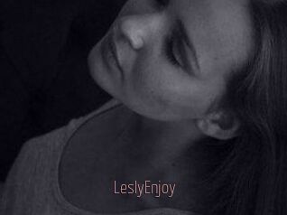 LeslyEnjoy