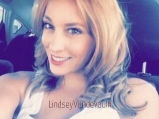 LindseyVundevaulk