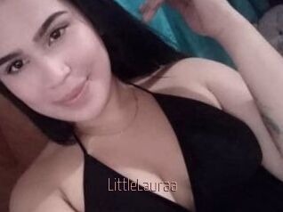LittleLauraa