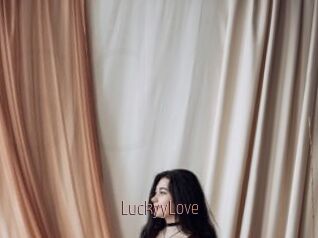 LuckyyLove
