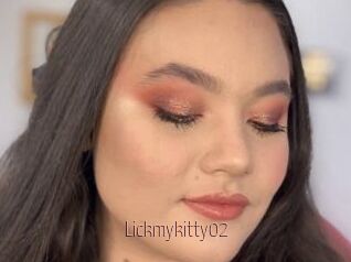 Lickmykitty02