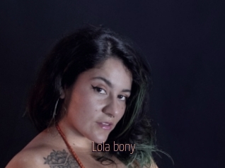 Lola_bony