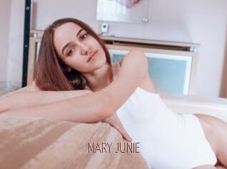 MARY_JUNIE