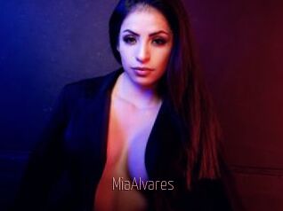 MiaAlvares