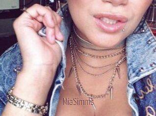MiaSimms