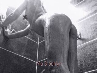 Mia_Brooklyn