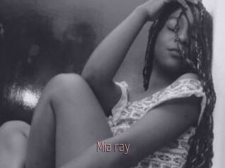 Mia_ray