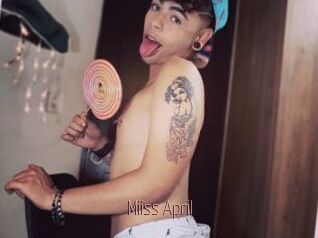 Miiss_April