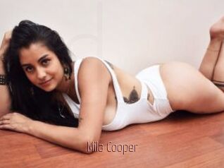 Mila_Cooper