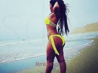 Moniquexoxo