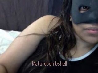 Maturebombshell
