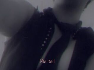 Mia_bad
