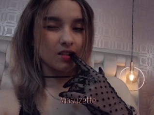 Miasuzette