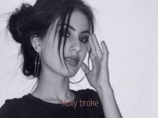 Molly_broke