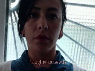 Naugthy_housewife