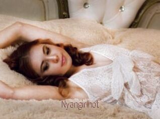 Nyangirlhot