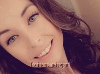 Petitebrunettegnd